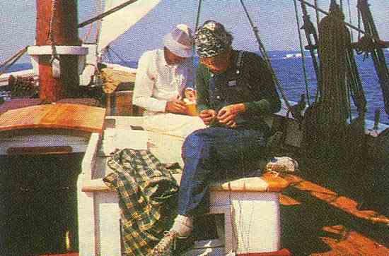 
A knot-tying lesson.
